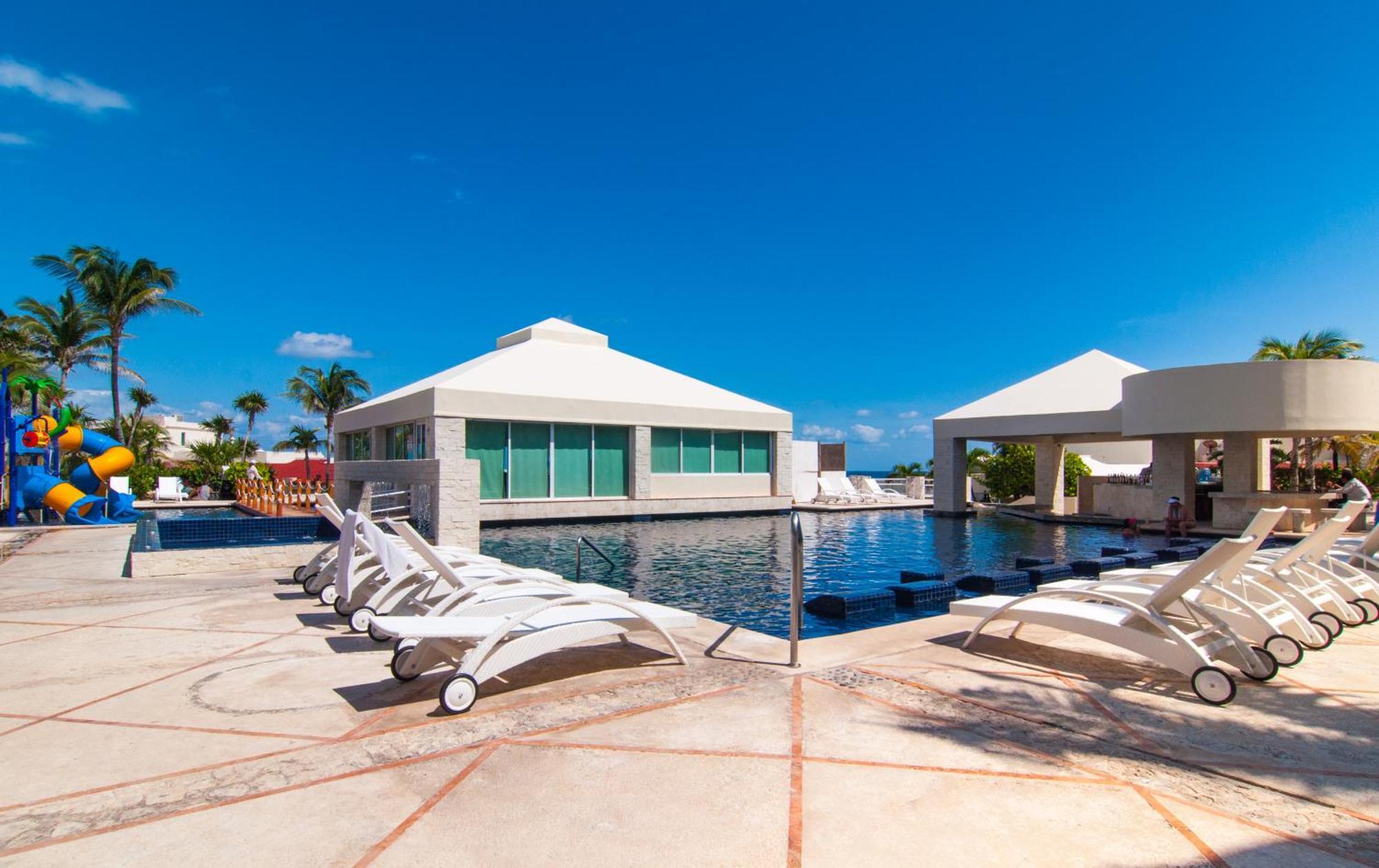 Solymar Condo Beach Resort By Casago Канкун Екстер'єр фото