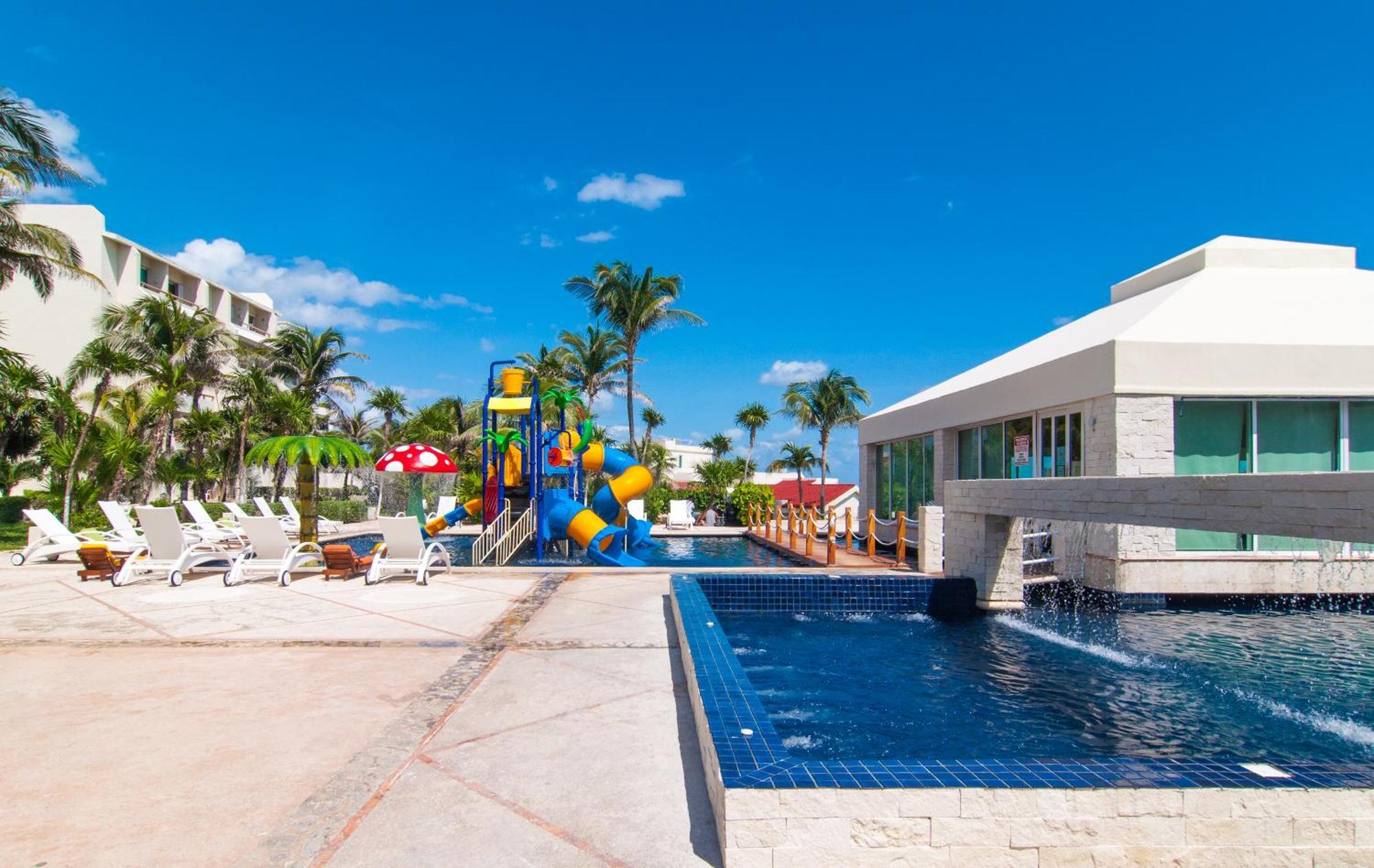 Solymar Condo Beach Resort By Casago Канкун Екстер'єр фото